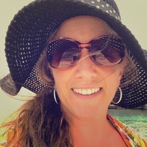 Meet your Posher, Tina